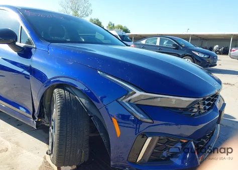 2025 Kia K5 Gt-Line из США, поврежденный, VIN KNAG64J75S5272885